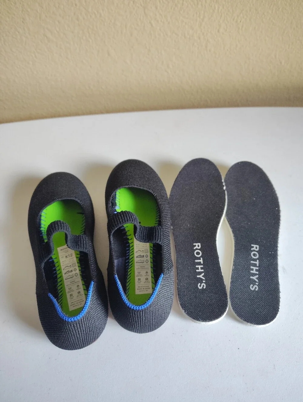 Rothy's The Kids Mary Jane Black Knit Shoes Girls Size 12 Flat Washable Comfort